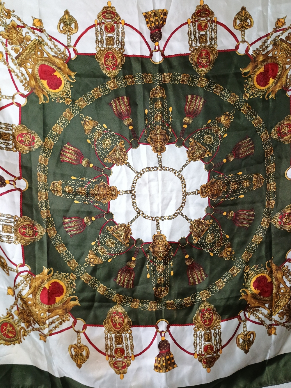 Hermes Green, White & Gold Silk Scarf with Ornate Medallion Design - Vintage - Picture 3 of 10